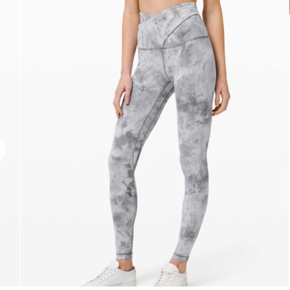 Lululemon align pant Criss Cross front - Picture 4 of 5